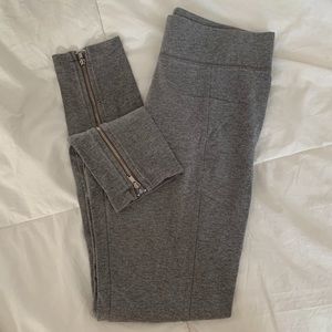 Gray high waisted leggings